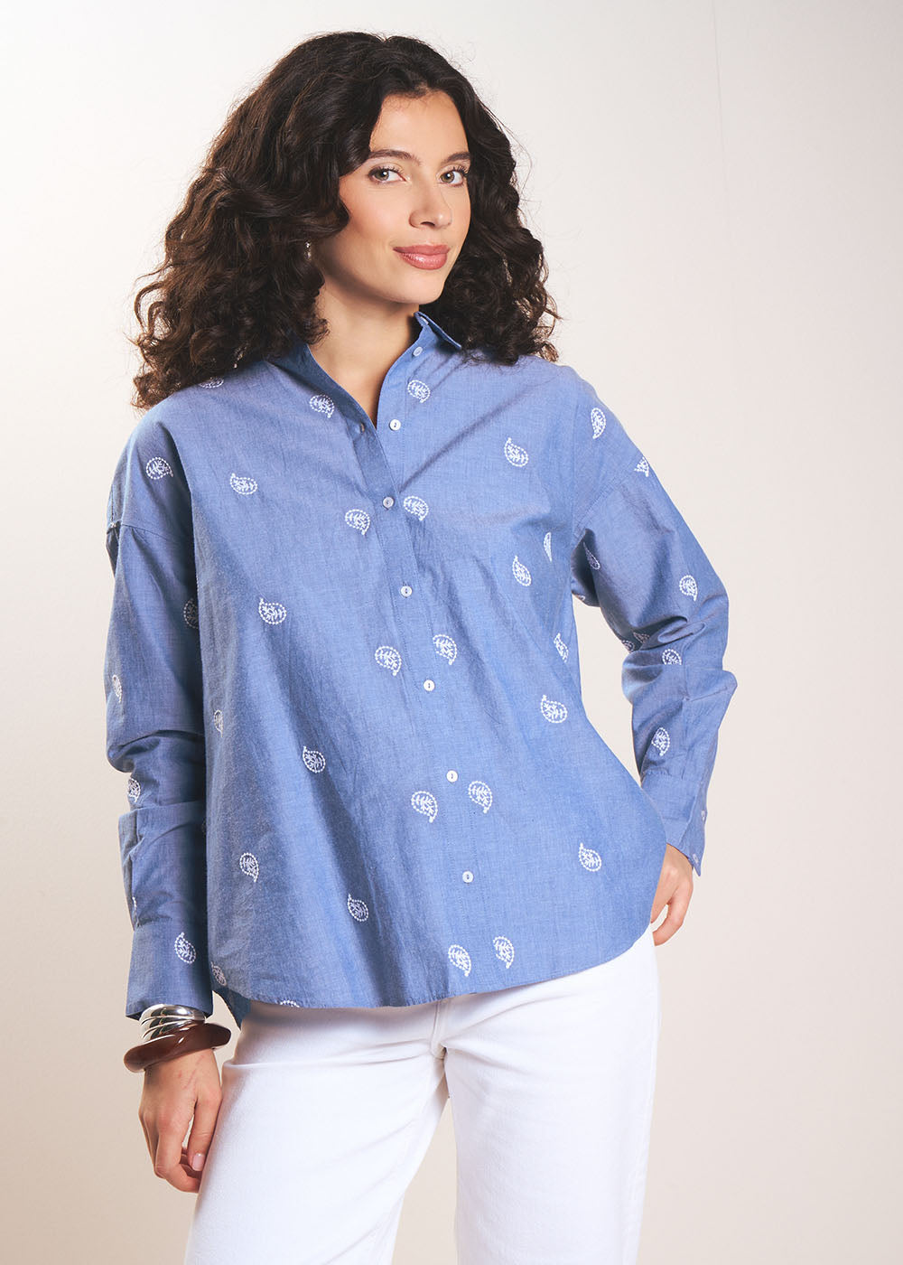 CECILYA Chemise brodée en chambray 100% coton - 4 - Sud Express - Sud Express