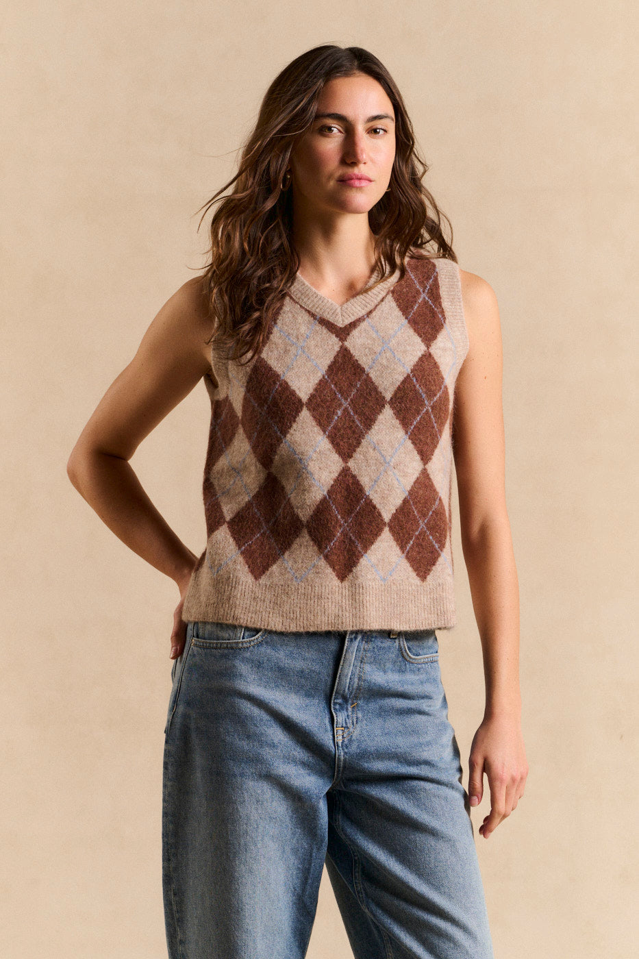 Pull sans manches col V jacquard losange - Sud Express - 1 - Sud Express