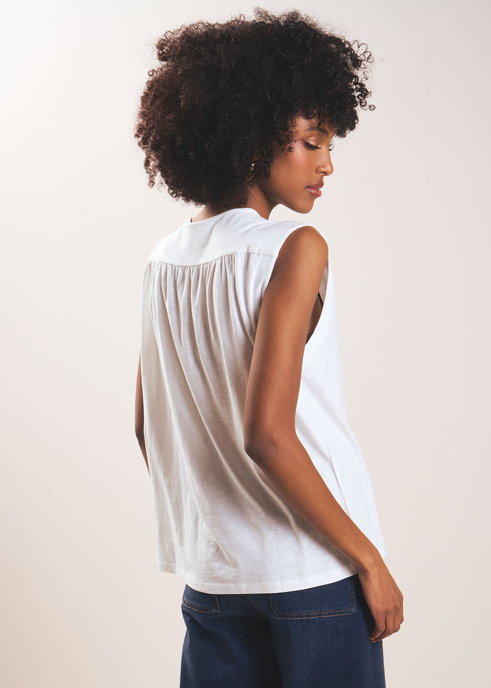 THIERRA Débardeur fluide à décolleté V et jeu de fronces - 3 - Sud Express - Sud Express