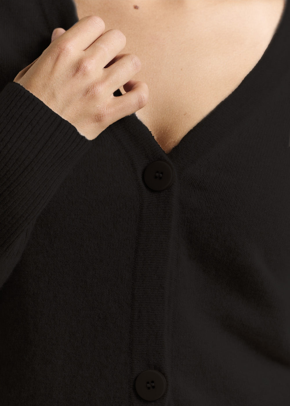 Gilet cachemire col V forme courte - Sud Express - 2 - Sud Express