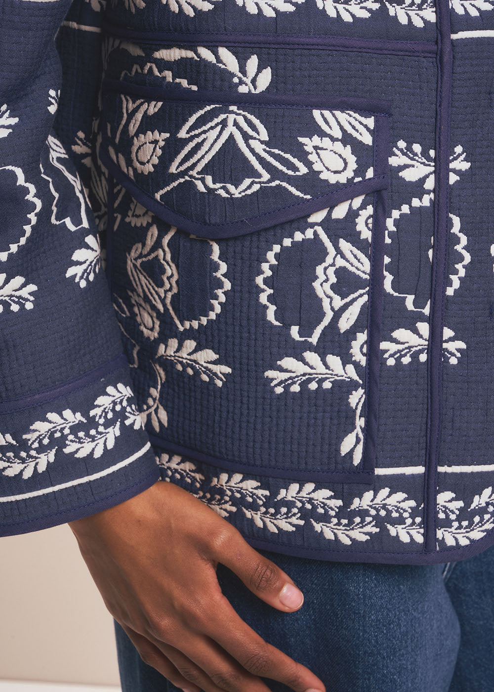 VASTO  Veste jacquard à motif floral - 4 - Sud Express - Sud Express