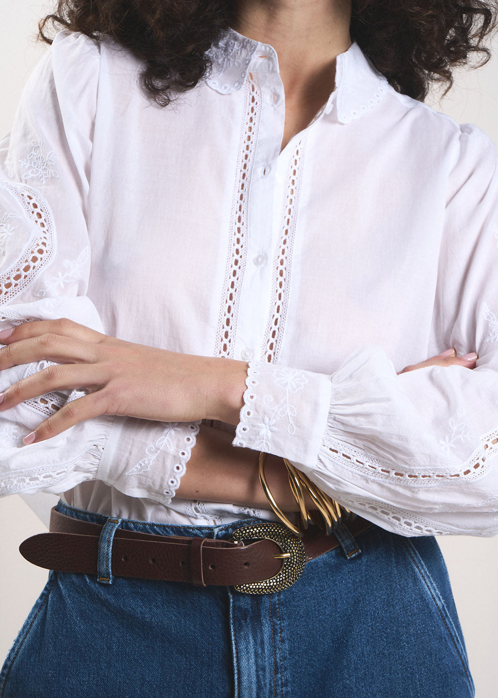 Chemisier brodé manches longues bouffantes en coton - Sud Express - 2 - Sud Express