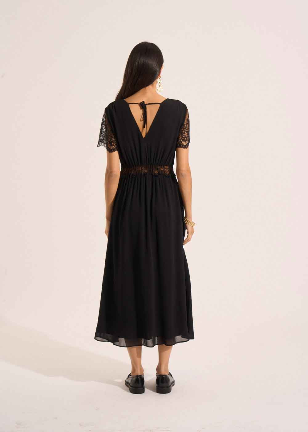 RILOUMA Robe midi col V avec dentelles - 4 - Sud Express - Sud Express