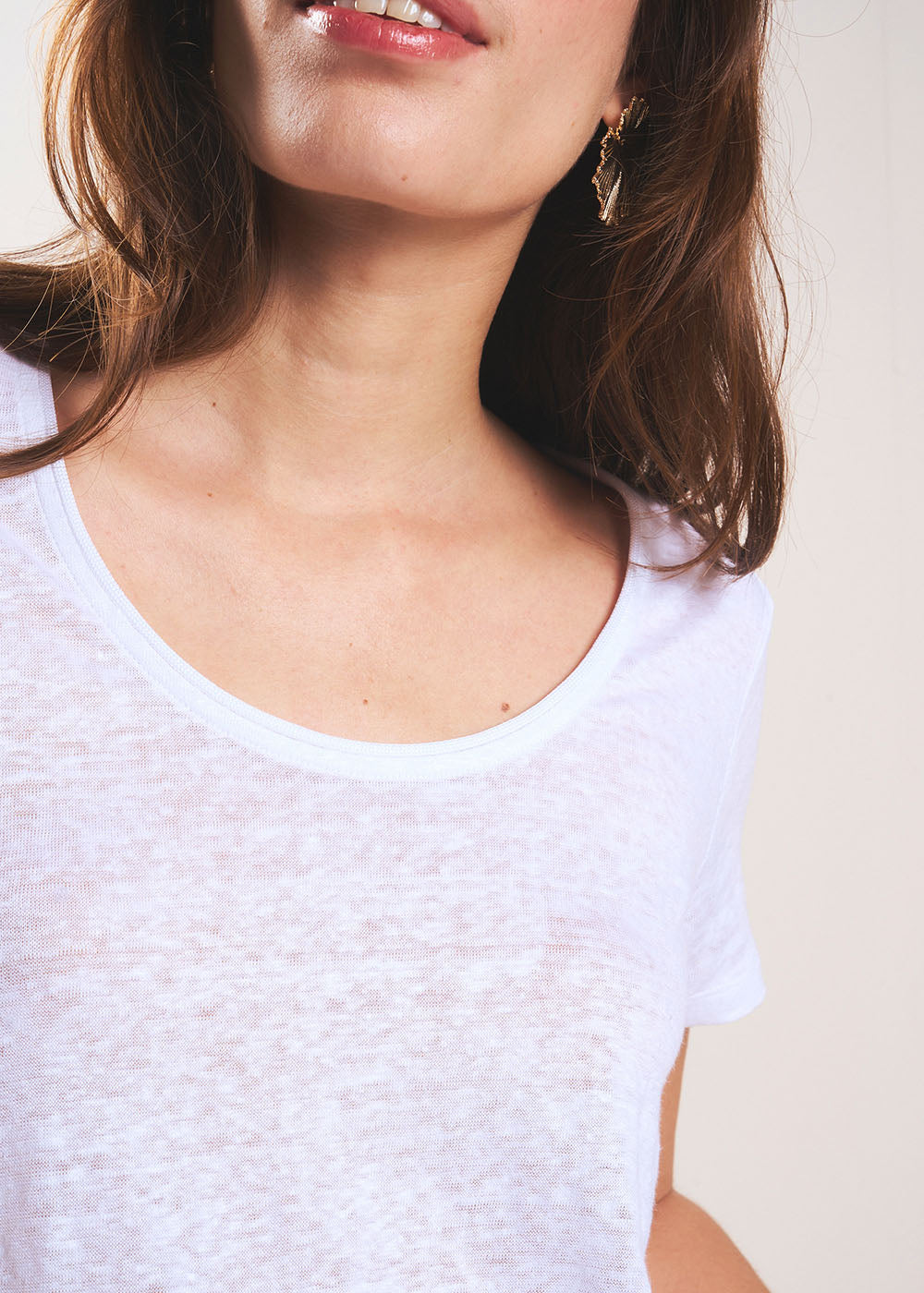 TIMBA T-shirt en lin col rond ouvert - 4 - Sud Express - Sud Express