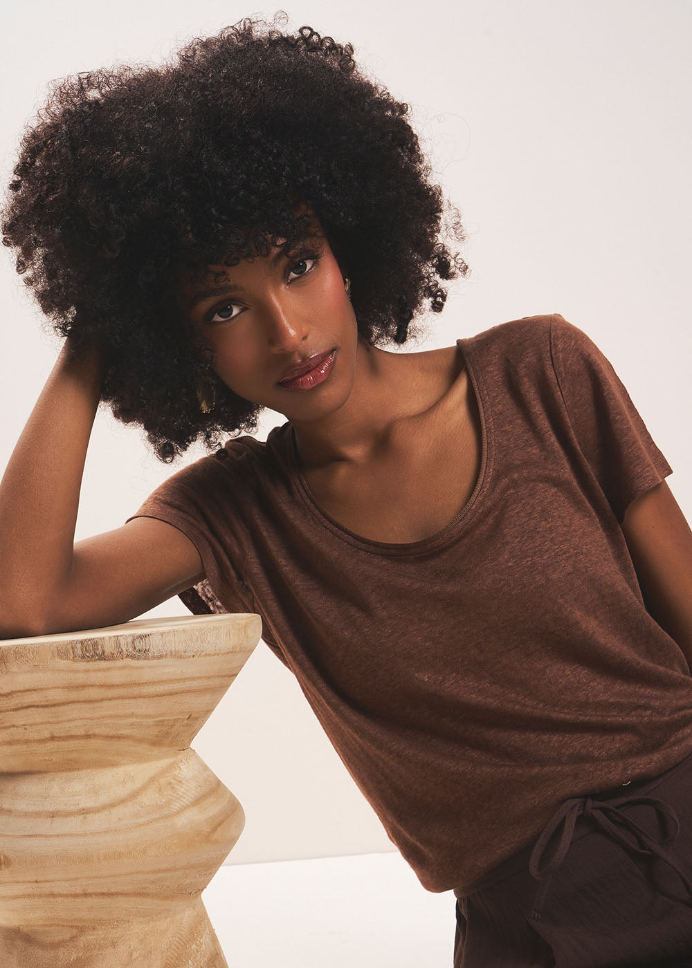 TIMBA T-shirt en lin col rond ouvert - 1 - Sud Express - Sud Express