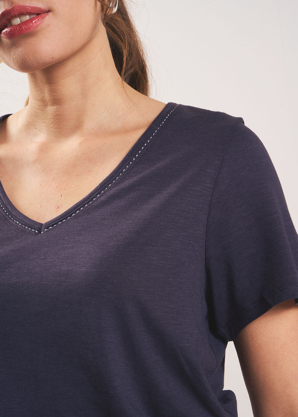 THEI T-shirt col V - 2 - Sud Express - Sud Express