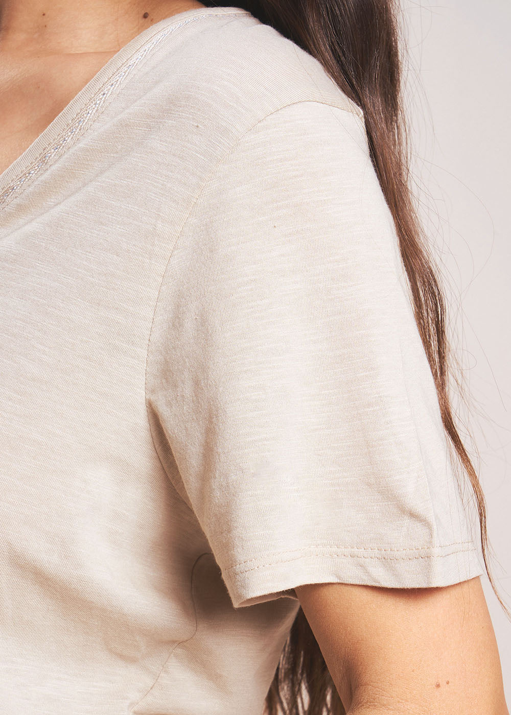 THEI T-shirt col V - 4 - Sud Express - Sud Express