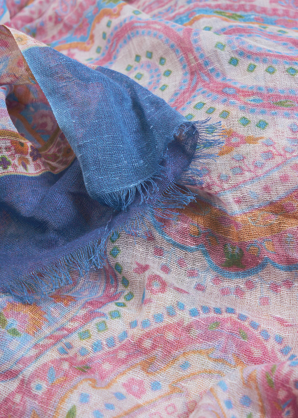 FABIENNE Foulard rectangulaire imprimé esprit cachemire - 2 - Sud Express - Sud Express