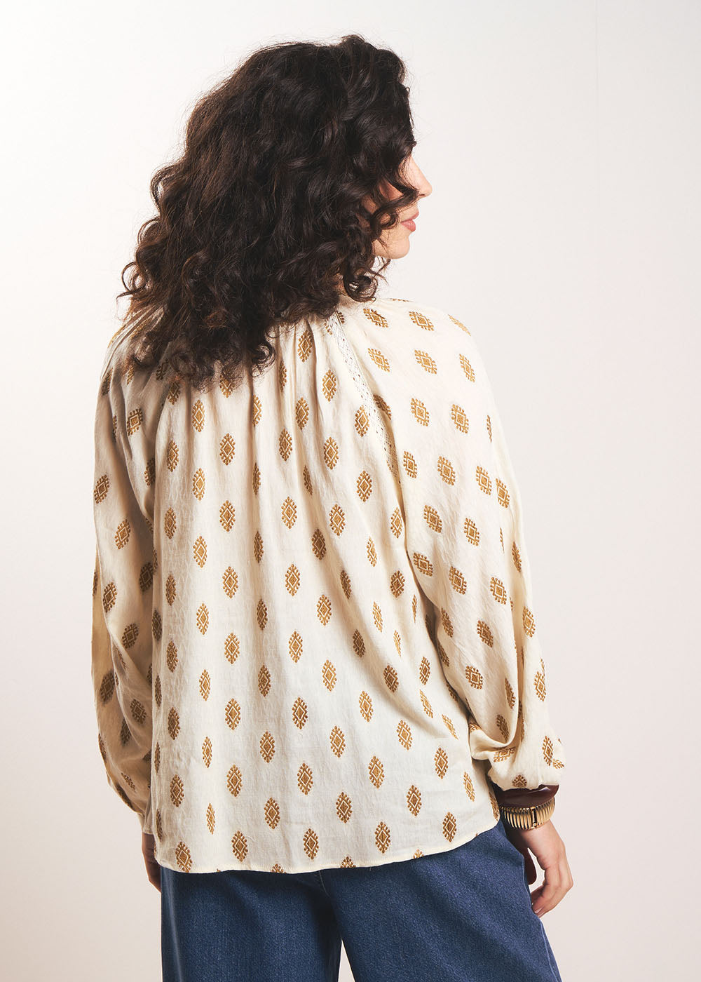 CEMILA Blouse à col mao et broderies dorées - 3 - Sud Express - Sud Express