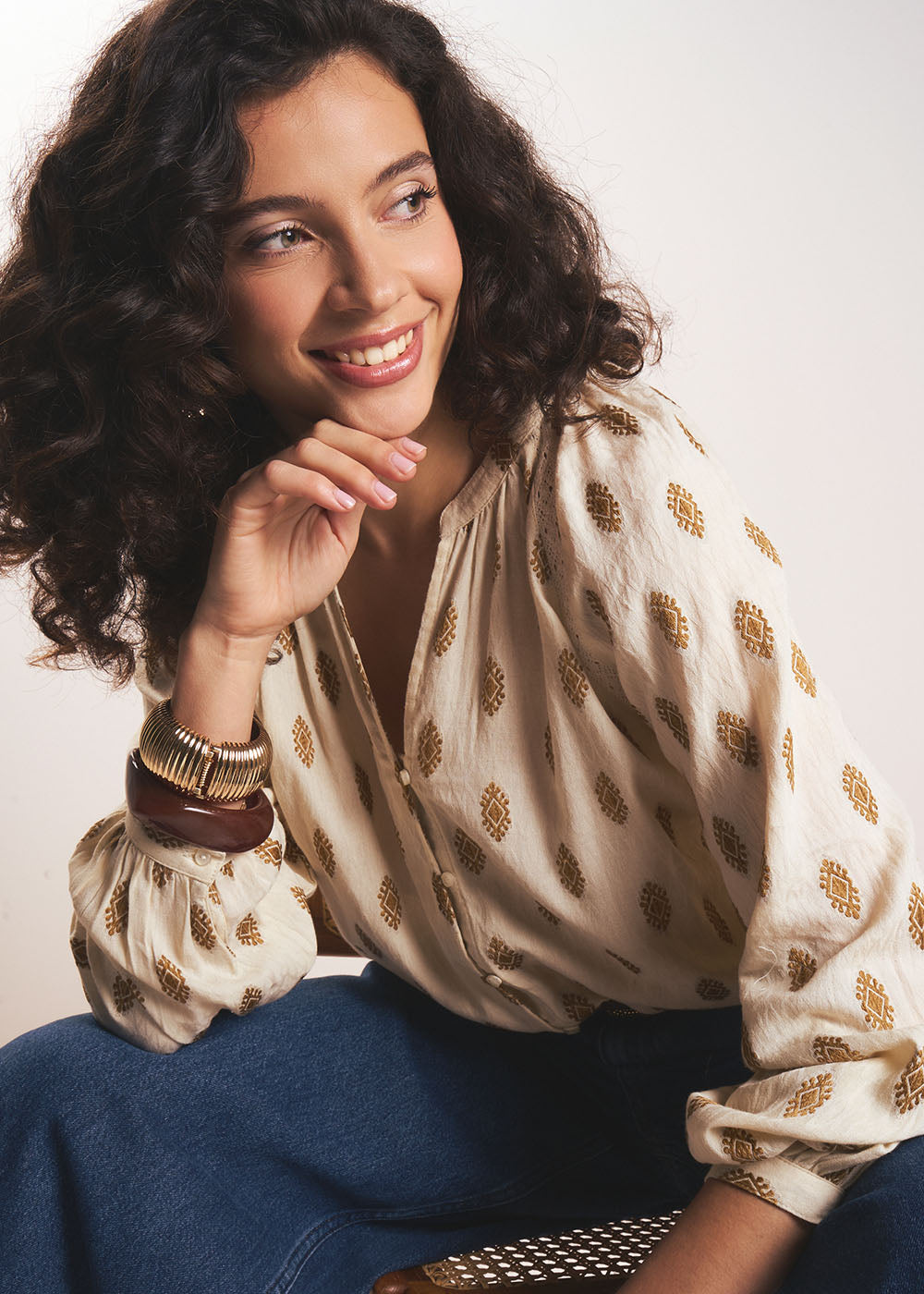 CEMILA Blouse à col mao et broderies dorées - 4 - Sud Express - Sud Express