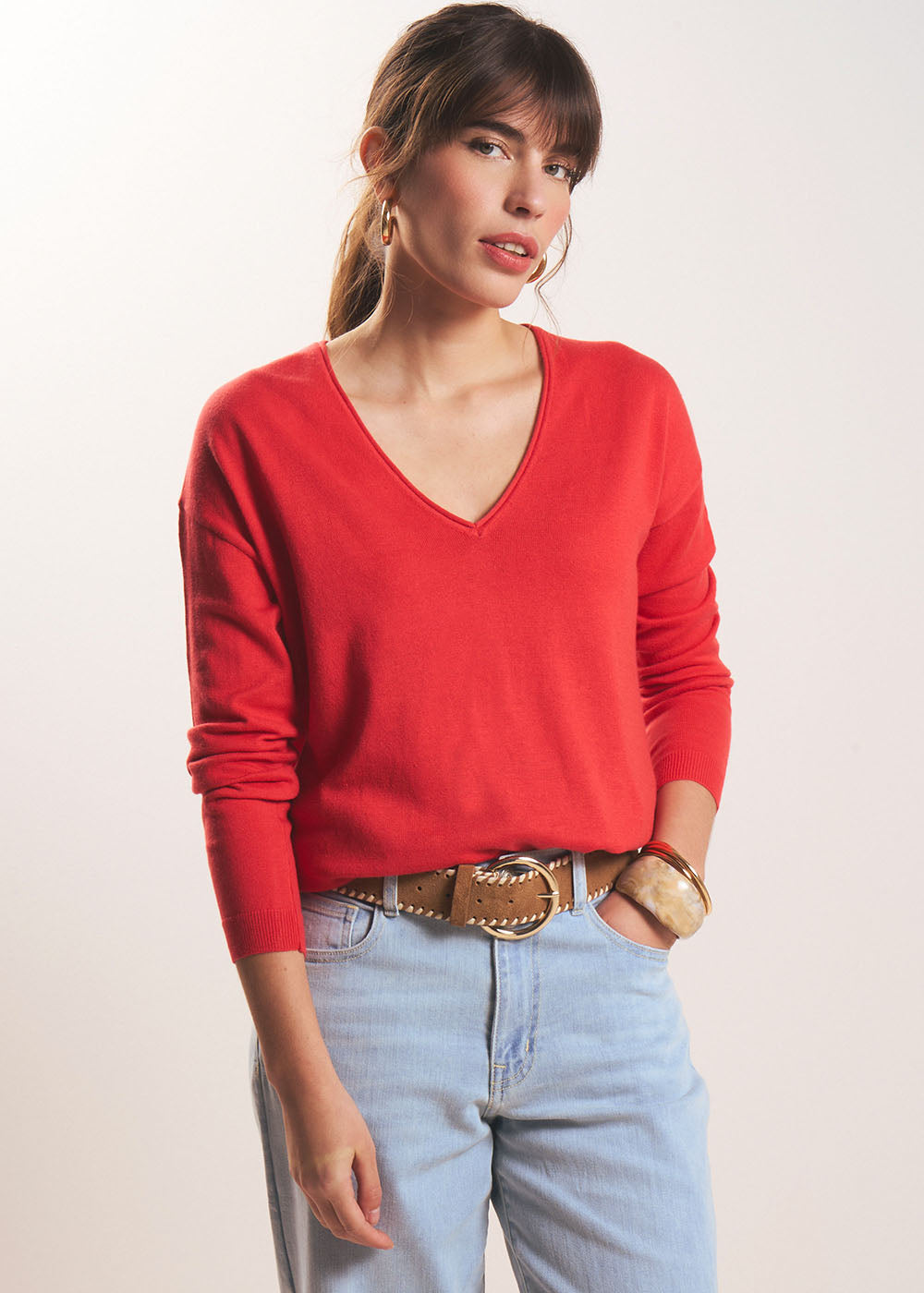 MARIANA Pull col V oversize en maille fine - 4 - Sud Express - Sud Express