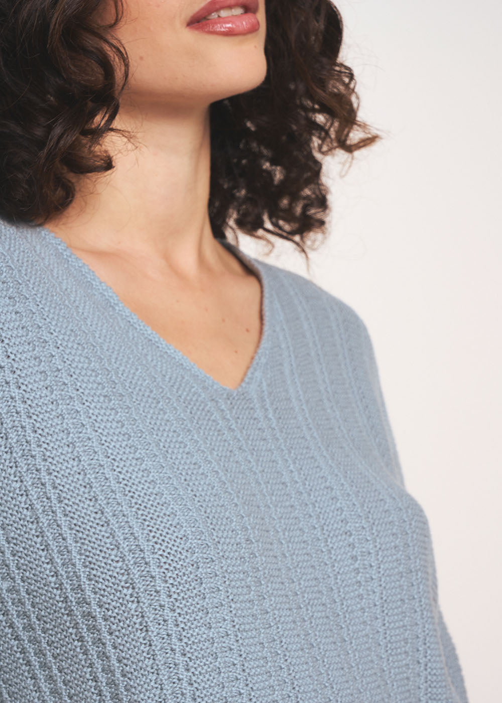 MALINOU Pull col V en maille perlée - 2 - Sud Express - Sud Express