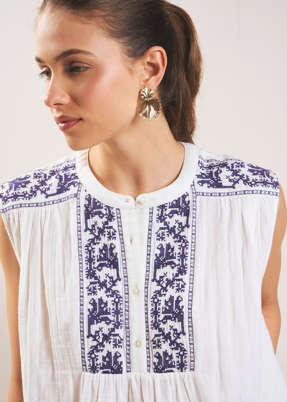 TAMILO Blouse brodée en gaze de coton - 2 - Sud Express - Sud Express