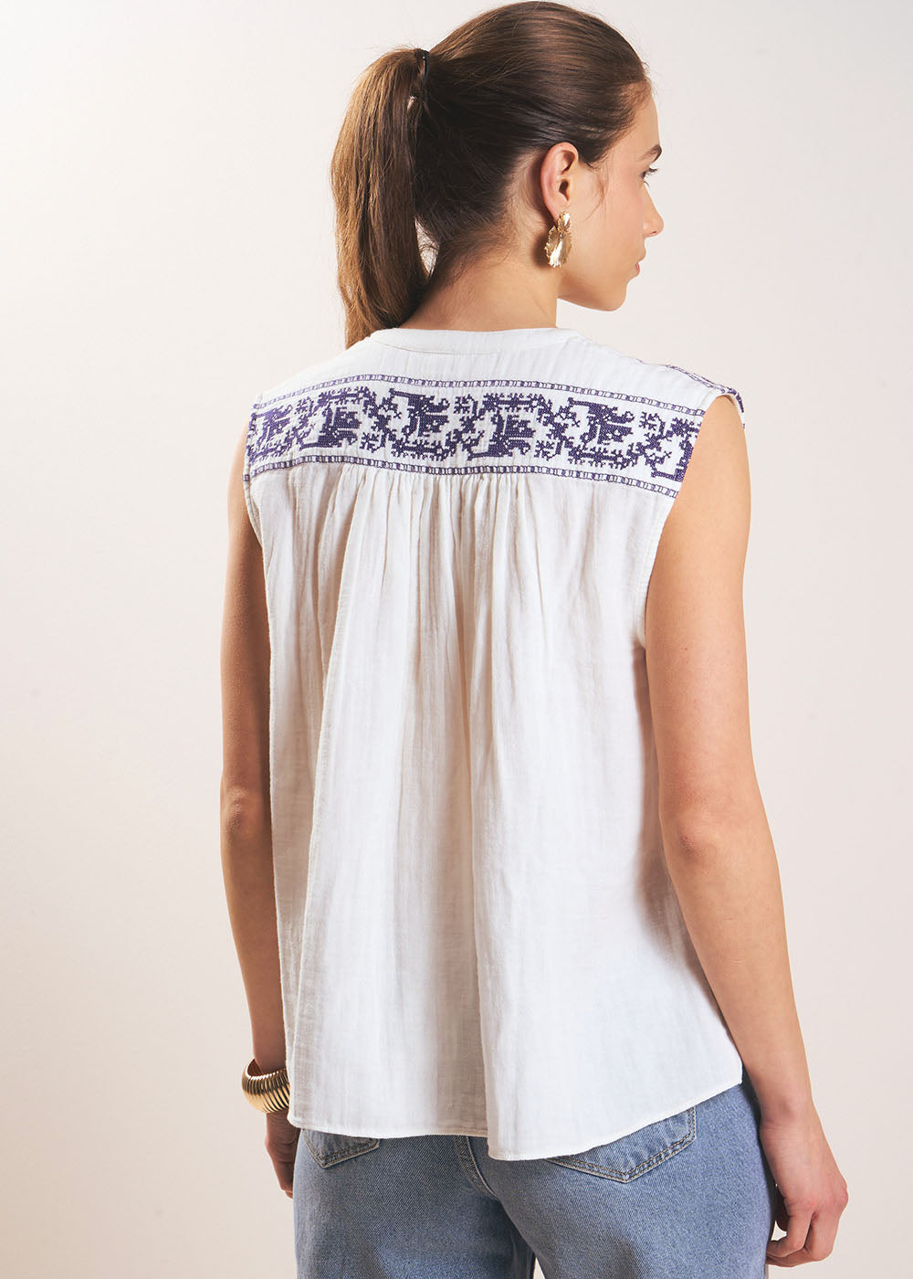 TAMILO Blouse brodée en gaze de coton - 3 - Sud Express - Sud Express