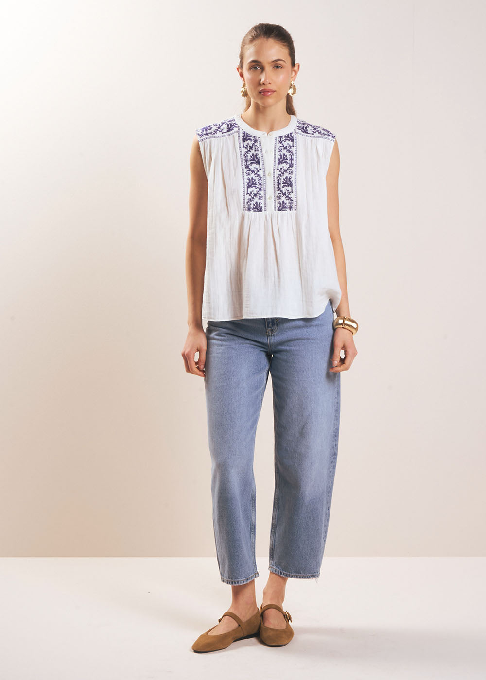 Blouse brodée en gaze de coton - Sud Express - 5 - Sud Express