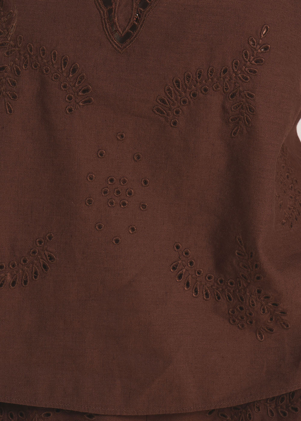 TOBALINE Top brodé sans manches - 4 - Sud Express - Sud Express