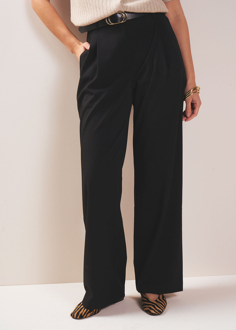 PLOTILDE Pantalon très large à pinces - 1 - Sud Express - Sud Express
