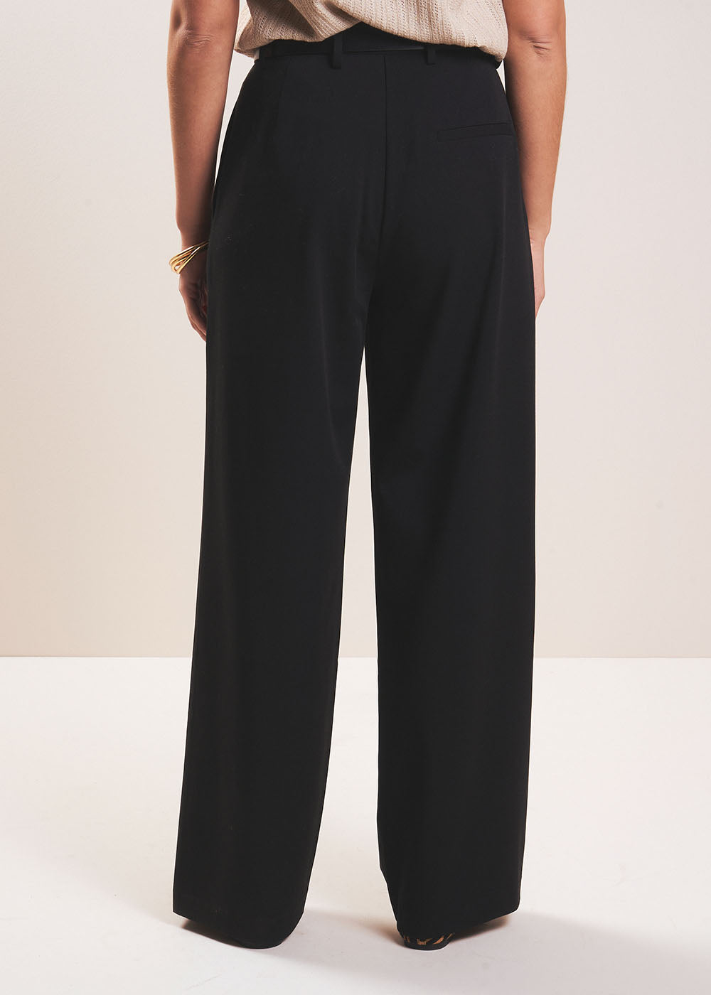 PLOTILDE Pantalon très large à pinces - 3 - Sud Express - Sud Express