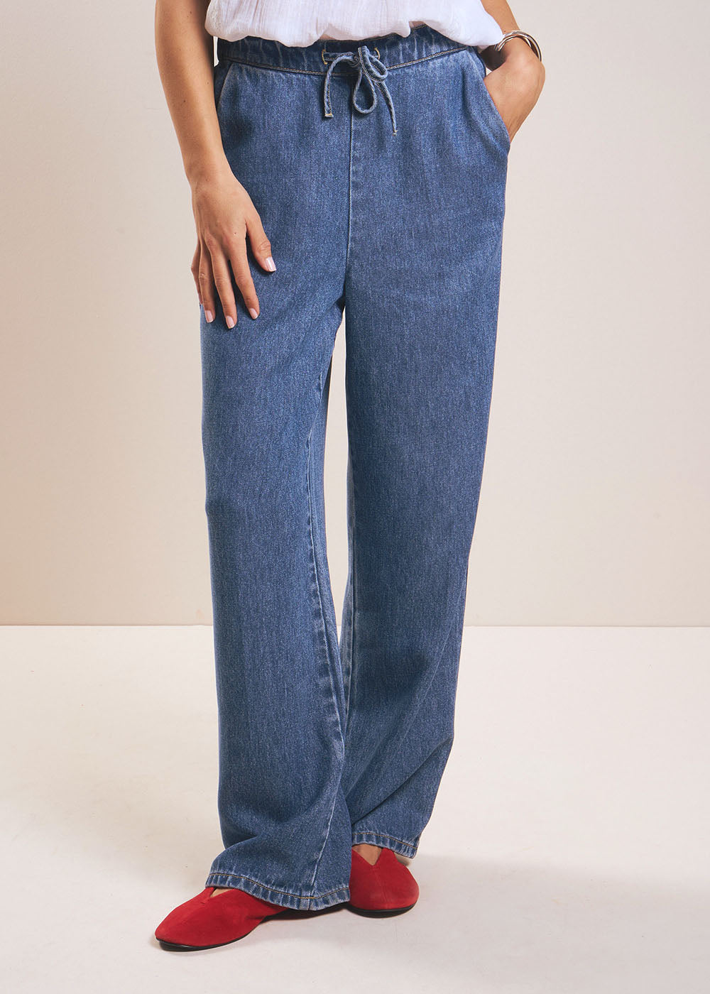 POLY Jean femme à taille élastiquée et jambe large - 2 - Sud Express - Sud Express