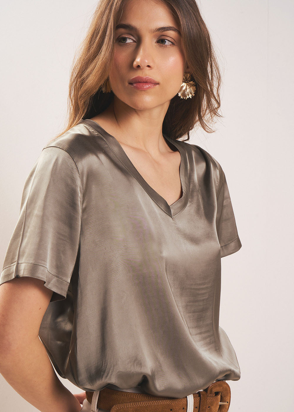 TELCIA T-shirt col V satinée - 1 - Sud Express - Sud Express