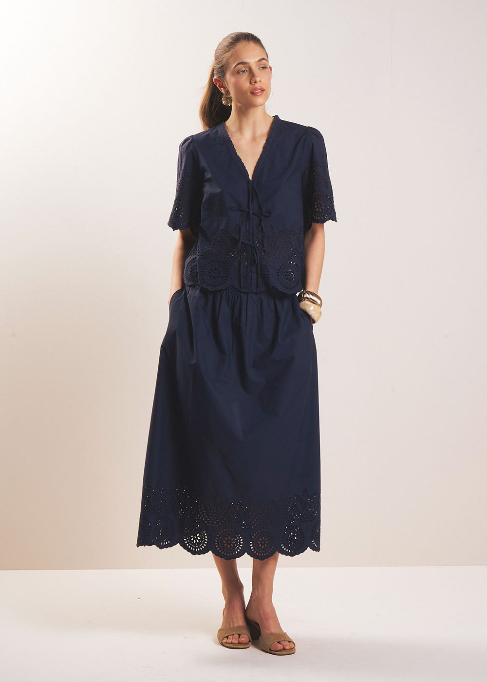 JILIANA Jupe midi broderies anglaises - 1 - Sud Express - Sud Express