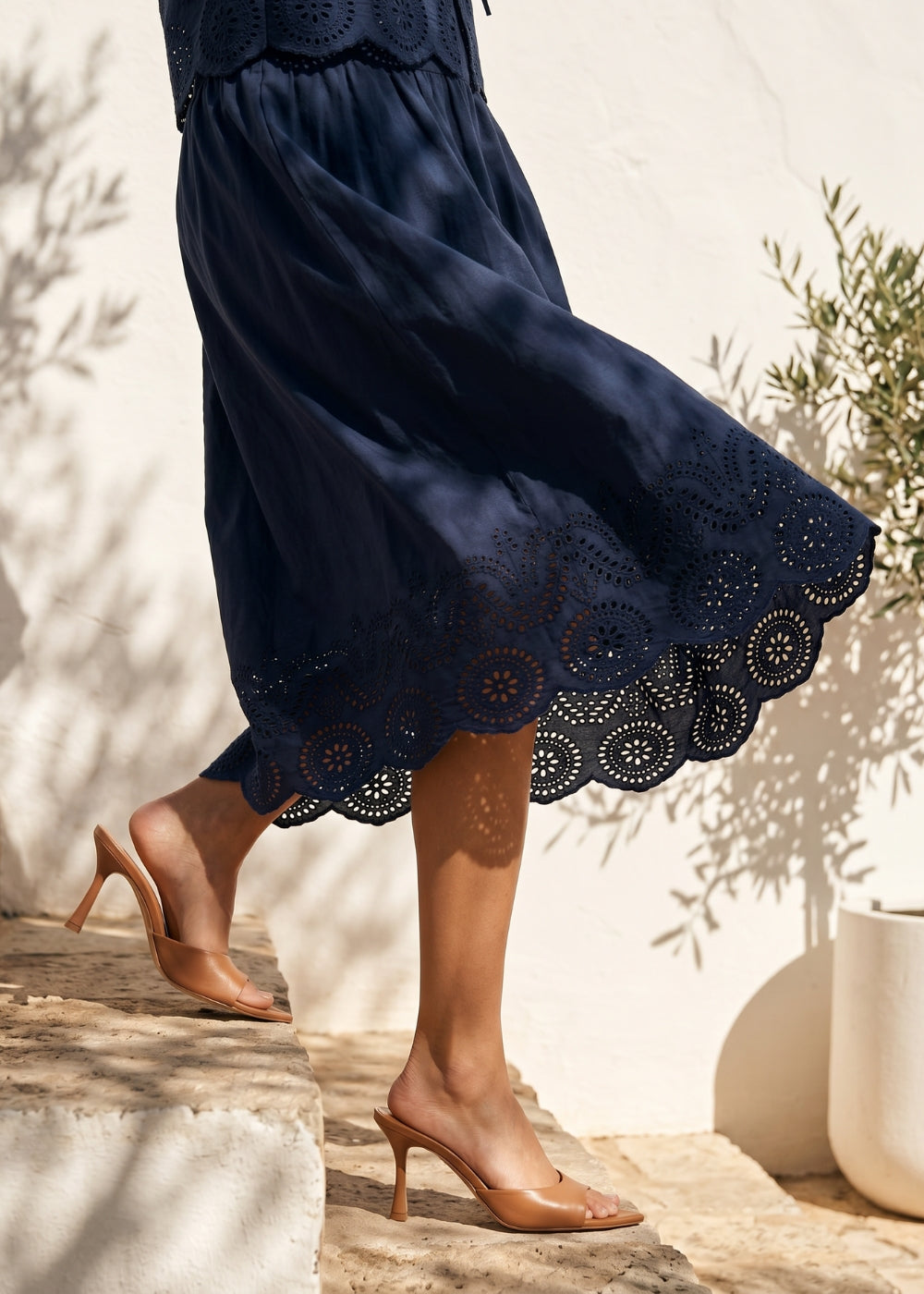 JILIANA Jupe midi broderies anglaises - 1 - Sud Express - Sud Express