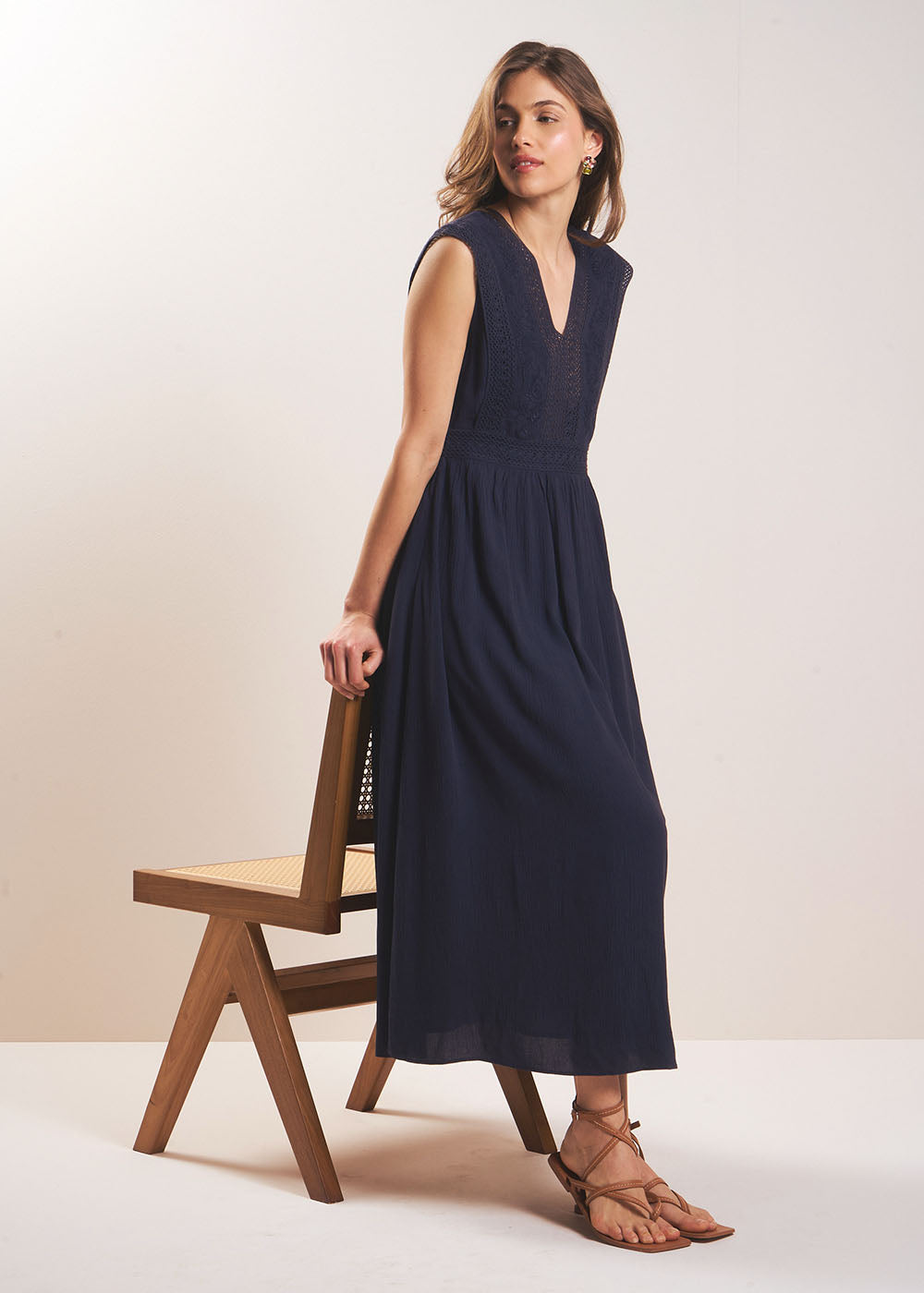 RALIZIA Robe longue en gaz léger et dentelle macramé - 1 - Sud Express - Sud Express