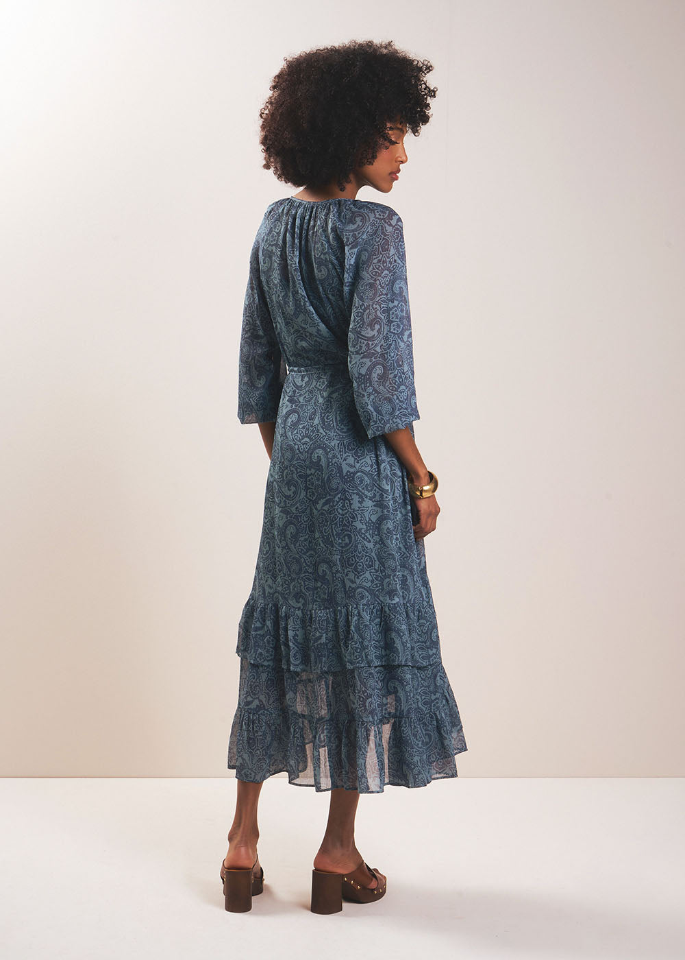 RAISLEY Robe longue fluide imprimée à col V - 3 - Sud Express - Sud Express