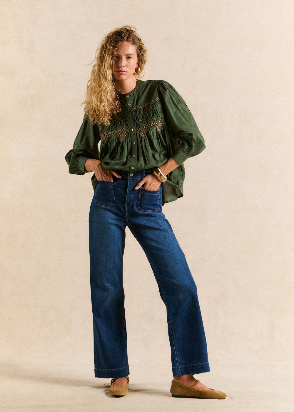 Chemise en coton kaki smockée - Sud Express - 4 - Sud Express