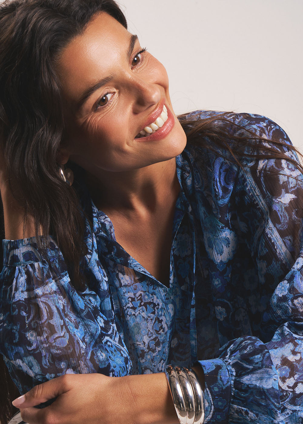 Blouse imprimée encolure V avec lien - Sud Express - 4 - Sud Express