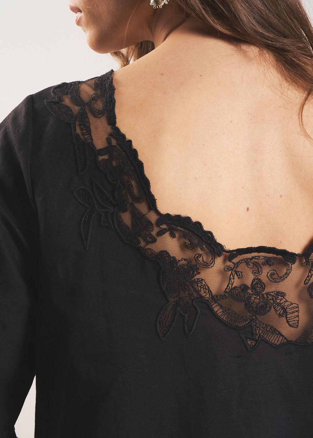 RASTEPH Robe courte détails dentelle - 2 - Sud Express - Sud Express