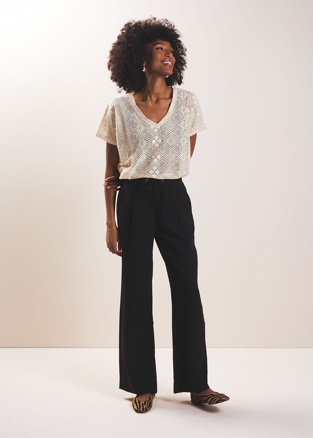 Pantalon fluide taille haute et jambe droite - Sud Express - 5 - Sud Express