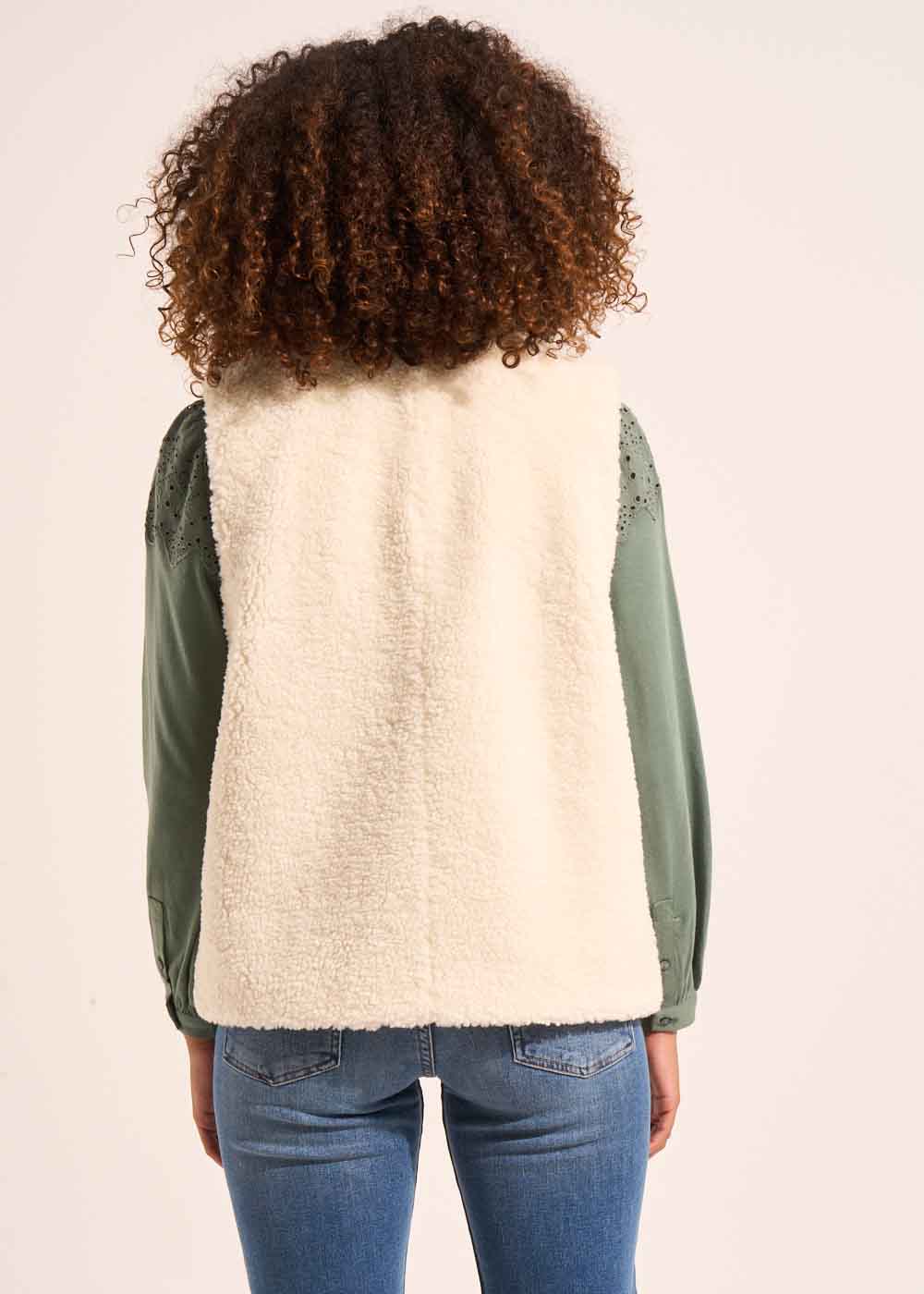 Gilet sans manches en fausse fourrure - Sud Express - 3 - Sud Express