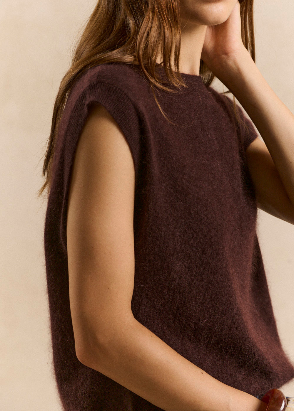 MARTAKA Loose sleeveless sweater in wool and cashmere - 4 - Sud Express - Sud Express