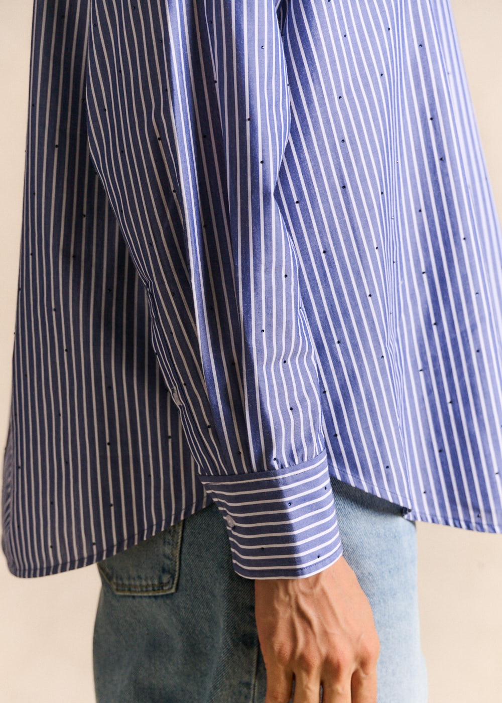 Chemise à rayures oversize détails strass - Sud Express - 4 - Sud Express