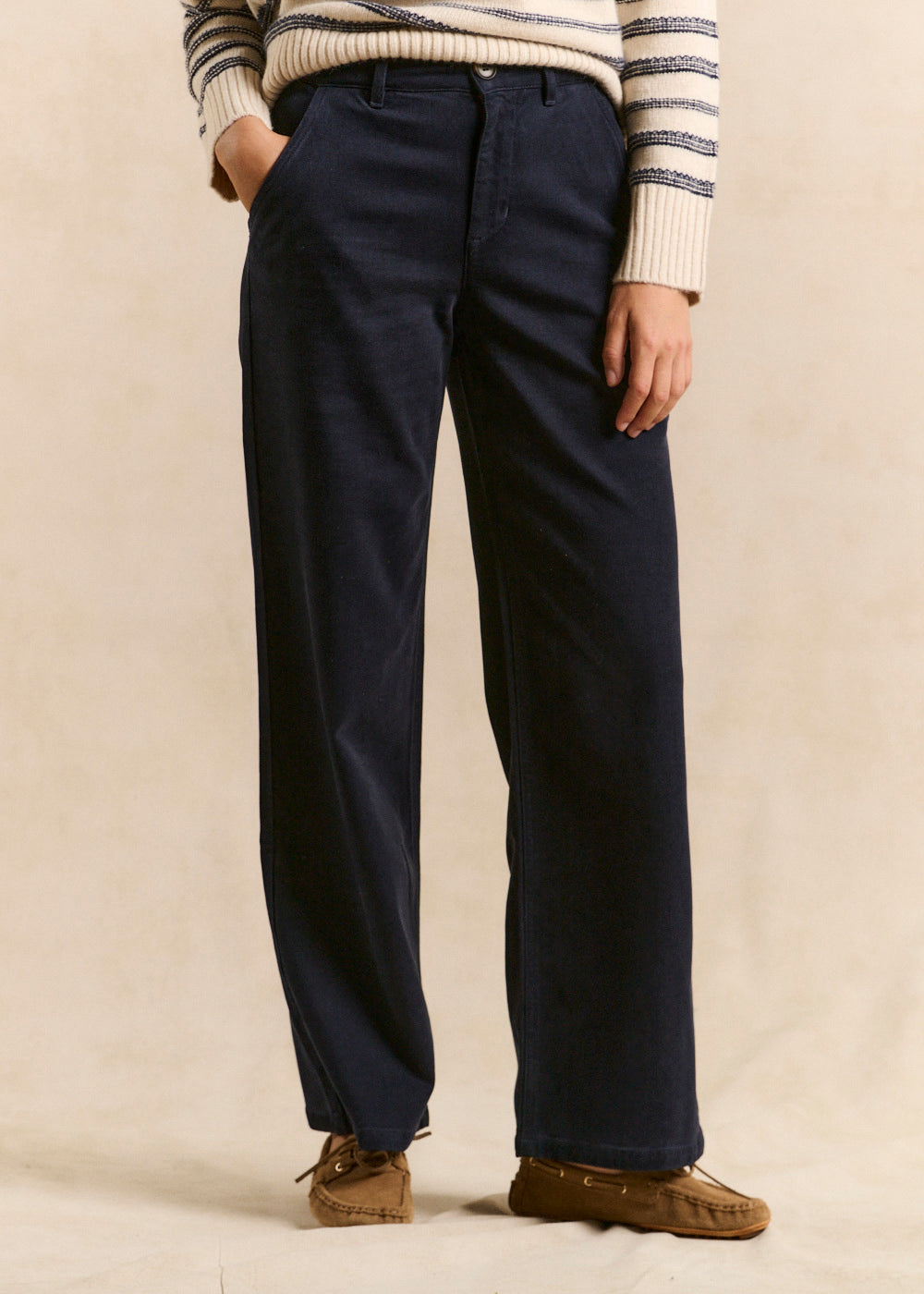Pantalon droit toucher peau de pêche - Sud Express - 1 - Sud Express