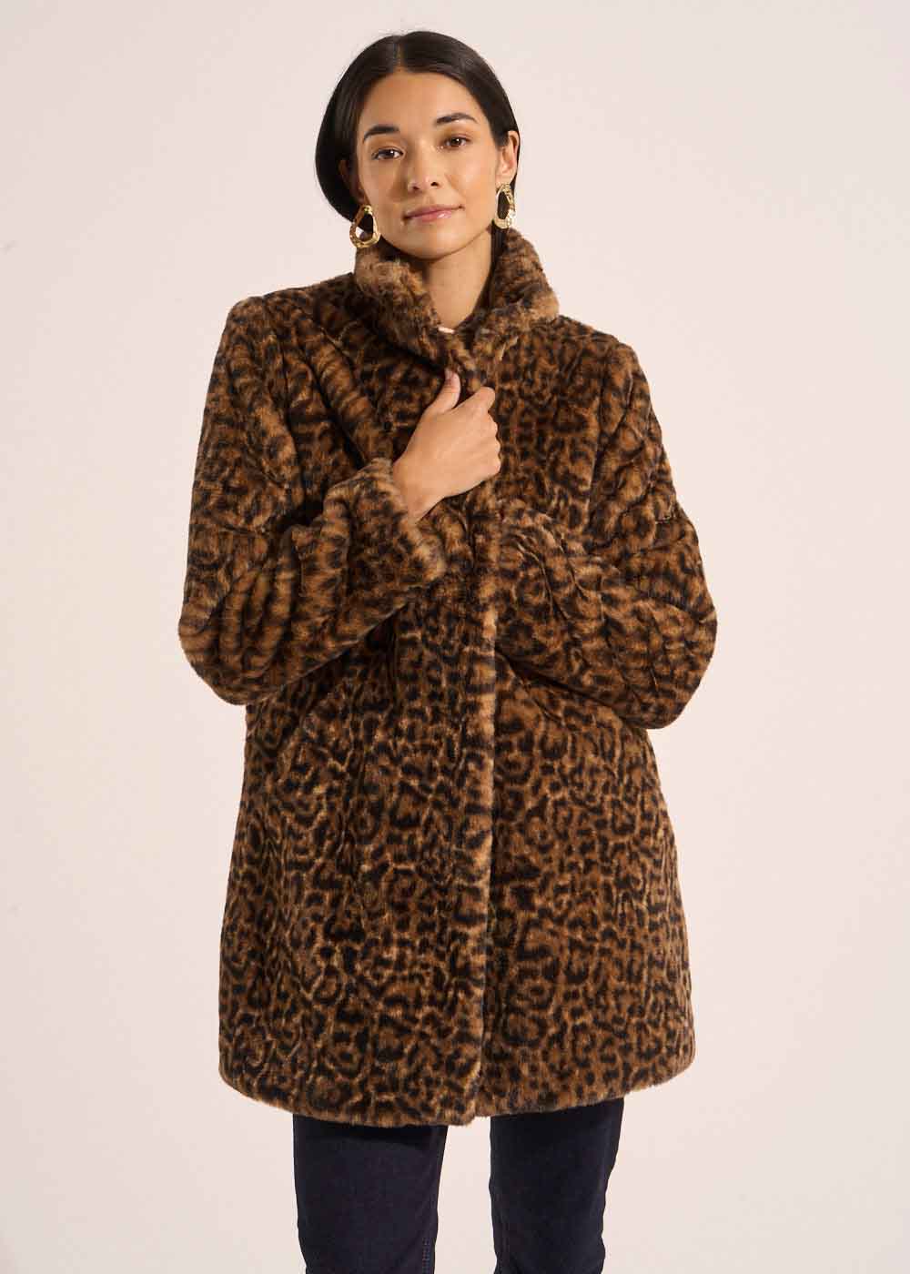 MINTY Manteau fausse fourrure léopard ajusté col droit - 1 - Sud Express - Sud Express