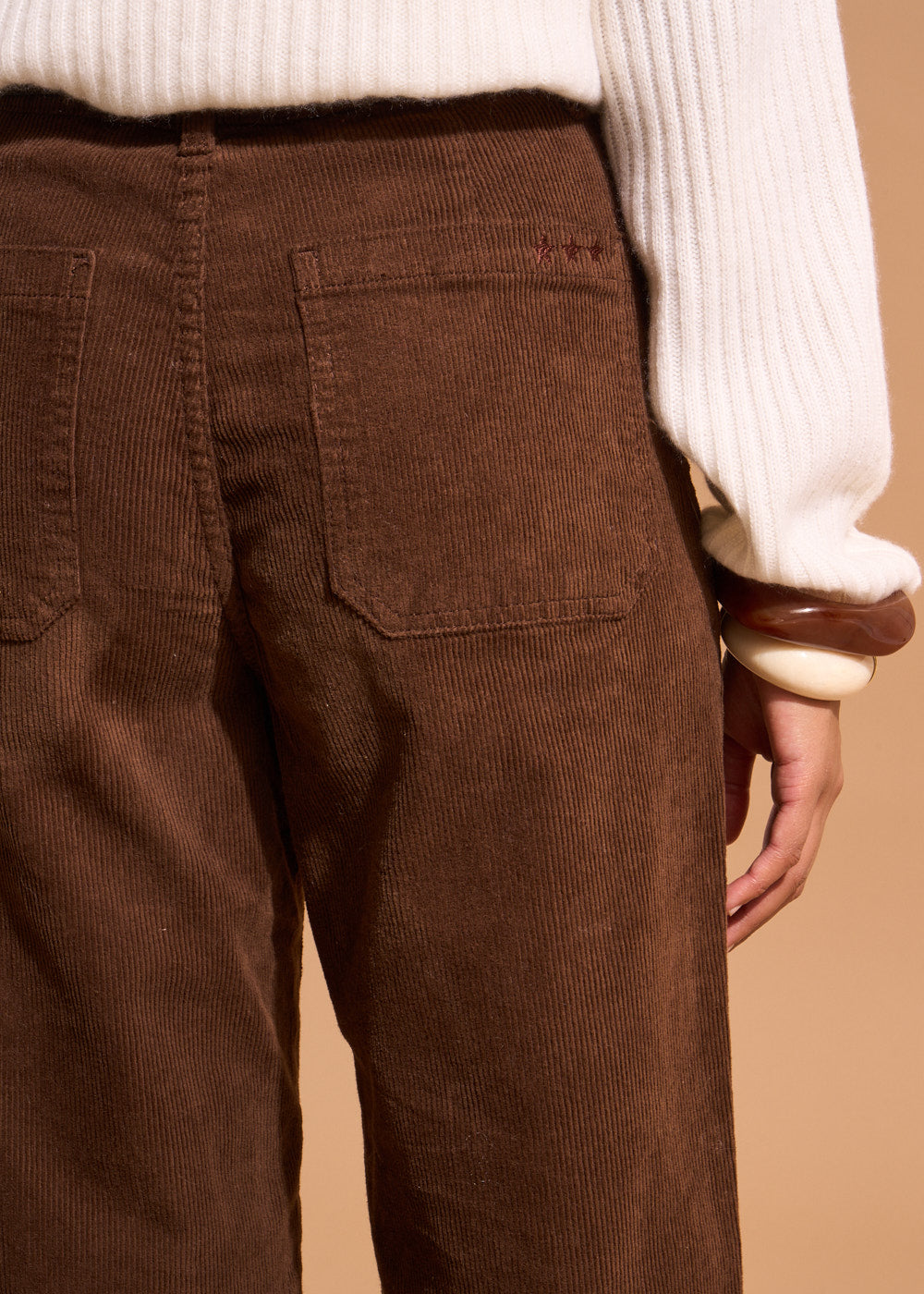 Pantalon large en velours de coton 700 raies taille haute - Sud Express - 5 - Sud Express