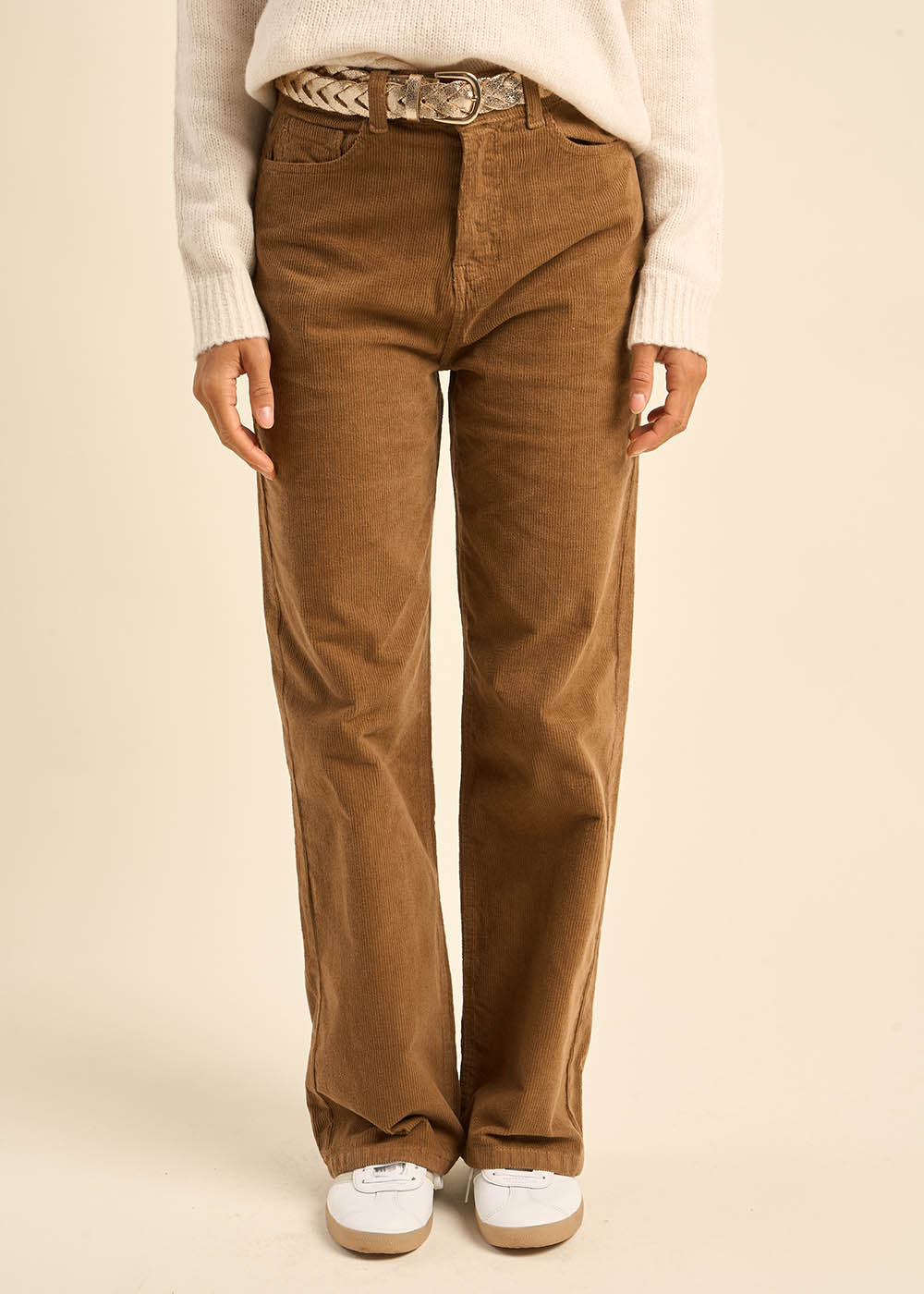 Pantalon en velours à coupe droite - Sud Express - 5 - Sud Express