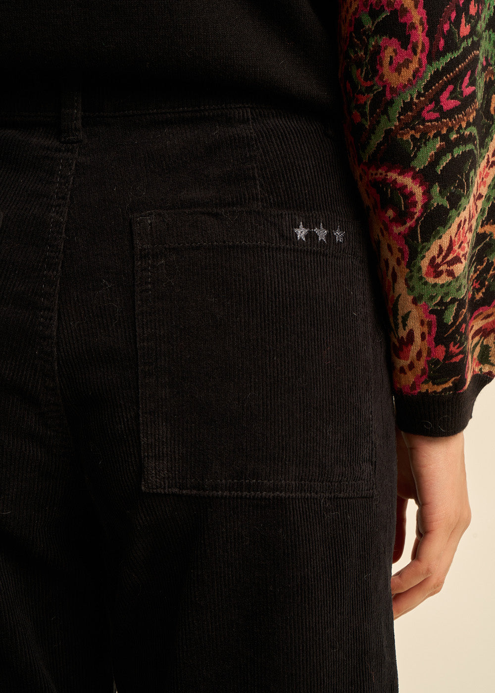 Pantalon en velours à coupe droite - Sud Express - 4 - Sud Express
