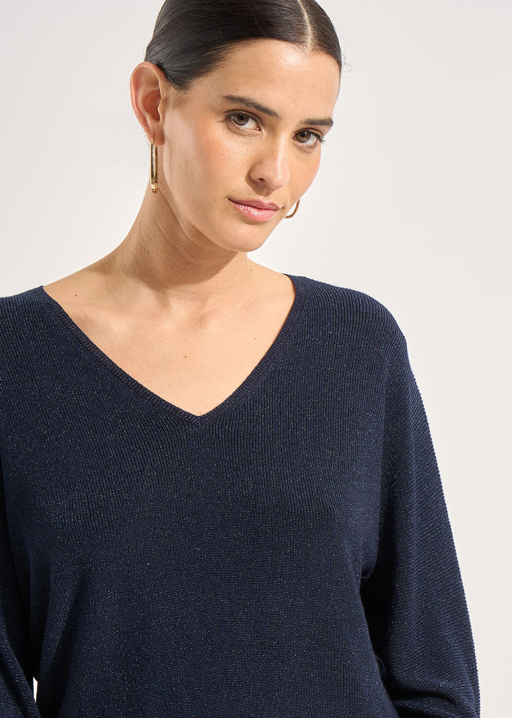 Pull col V manches chauve-souris avec fils lurex - Sud Express - 4 - Sud Express