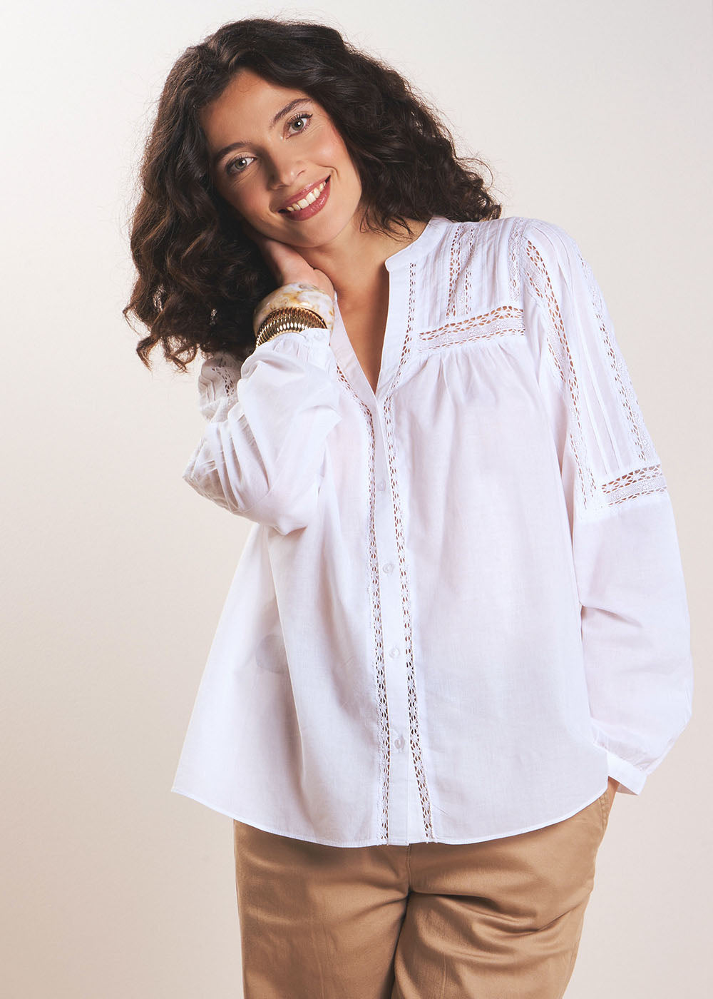 Blouse ajourée à manches longues - Sud Express - 5 - Sud Express