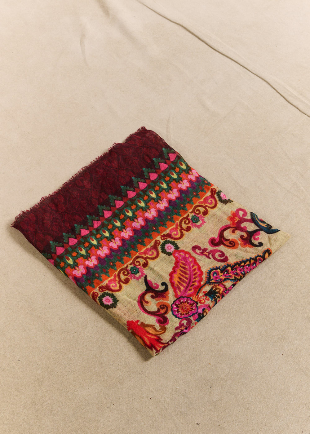 Foulard laine imprimé floral bohème - Sud Express - 1 - Sud Express