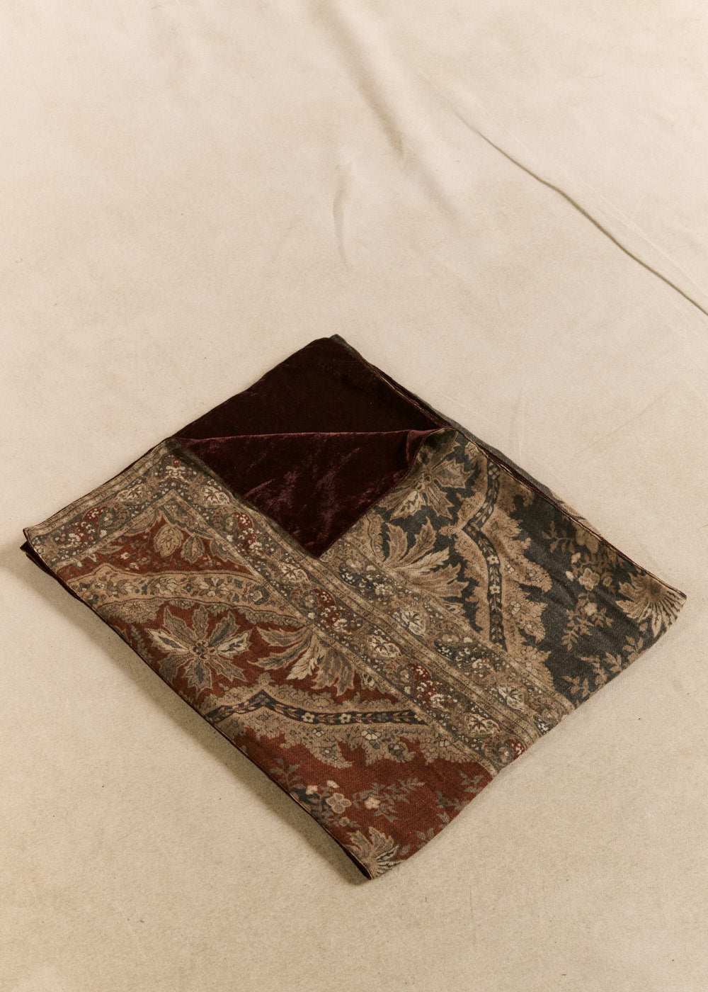 Foulard imprimé floral baroque - Sud Express - 1 - Sud Express