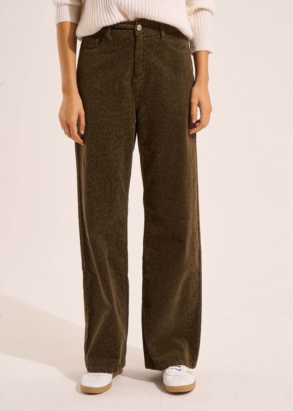 Pantalon en velours imprimé léopard - Sud Express - 2 - Sud Express