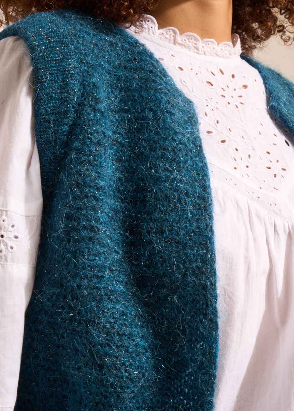 Gilet sans manches en mohair fils métallisés - Sud Express - 2 - Sud Express