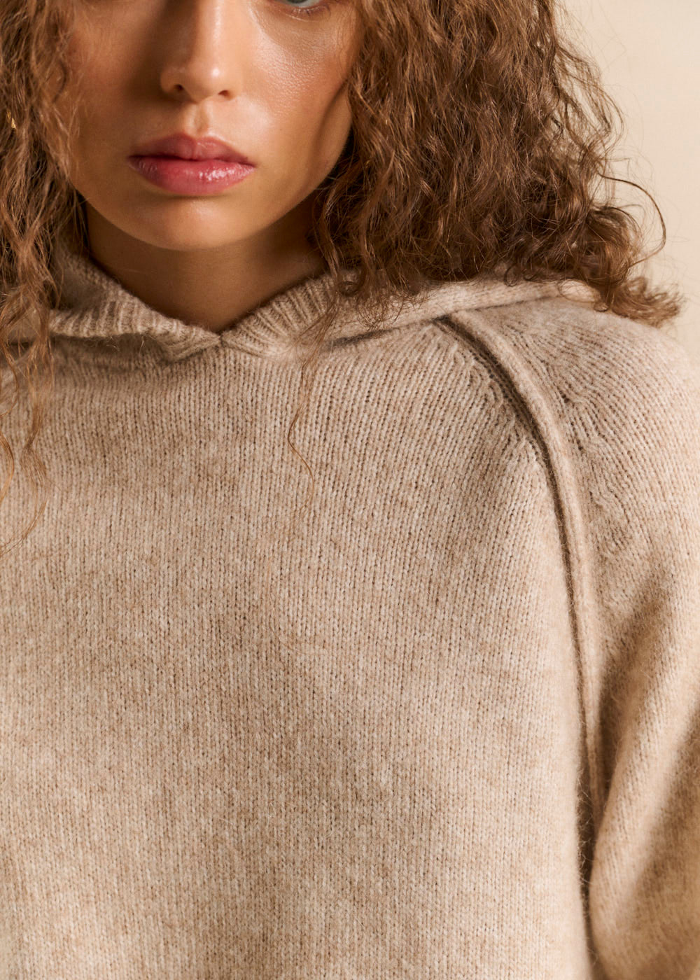 Pull sweat à capuche en maille épaisse - Sud Express - 2 - Sud Express