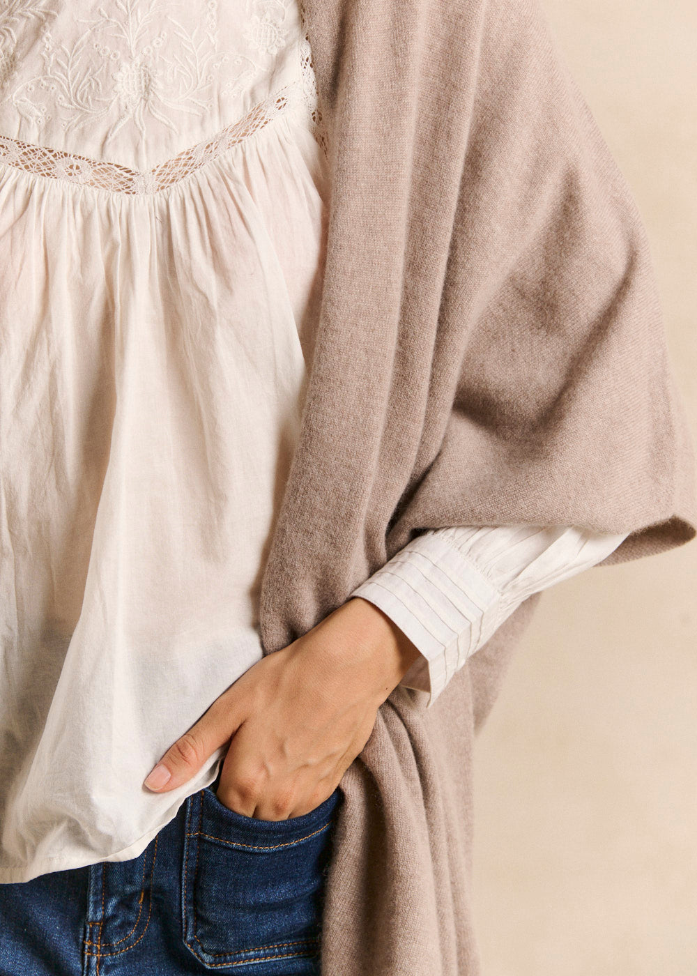 Cardigan oversize en cachemire - Sud Express - 3 - Sud Express