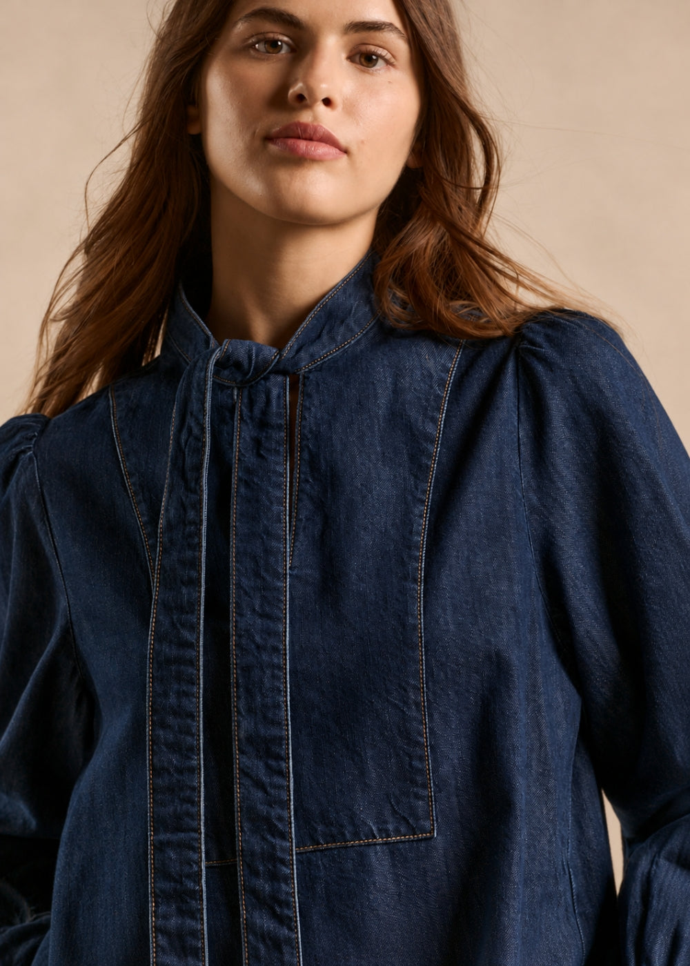 RALINIA Robe courte en denim col lavallière - 2 - Sud Express - Sud Express
