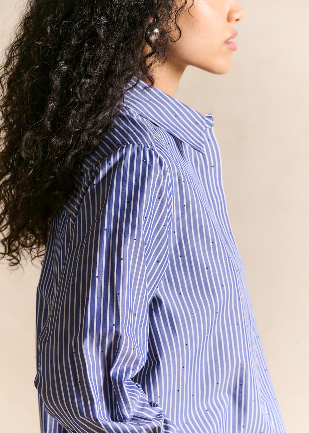 Chemise à rayures oversize détails strass - Sud Express - 2 - Sud Express